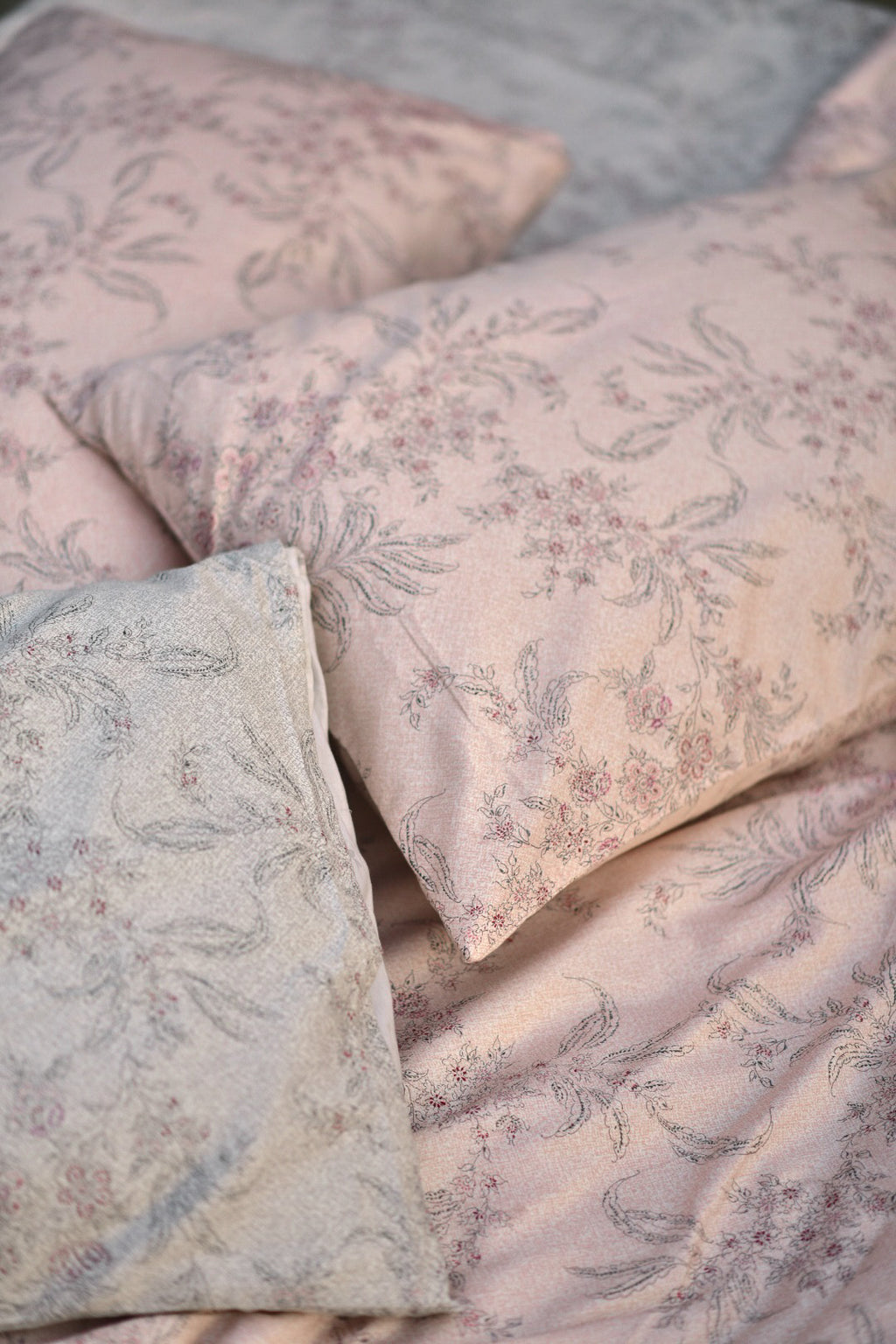 Rose heritage