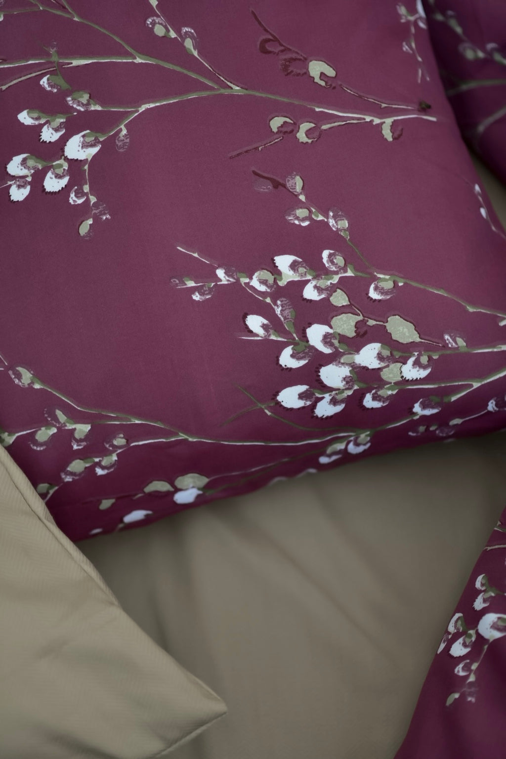 Willow bloom - 7 piece Comforter set