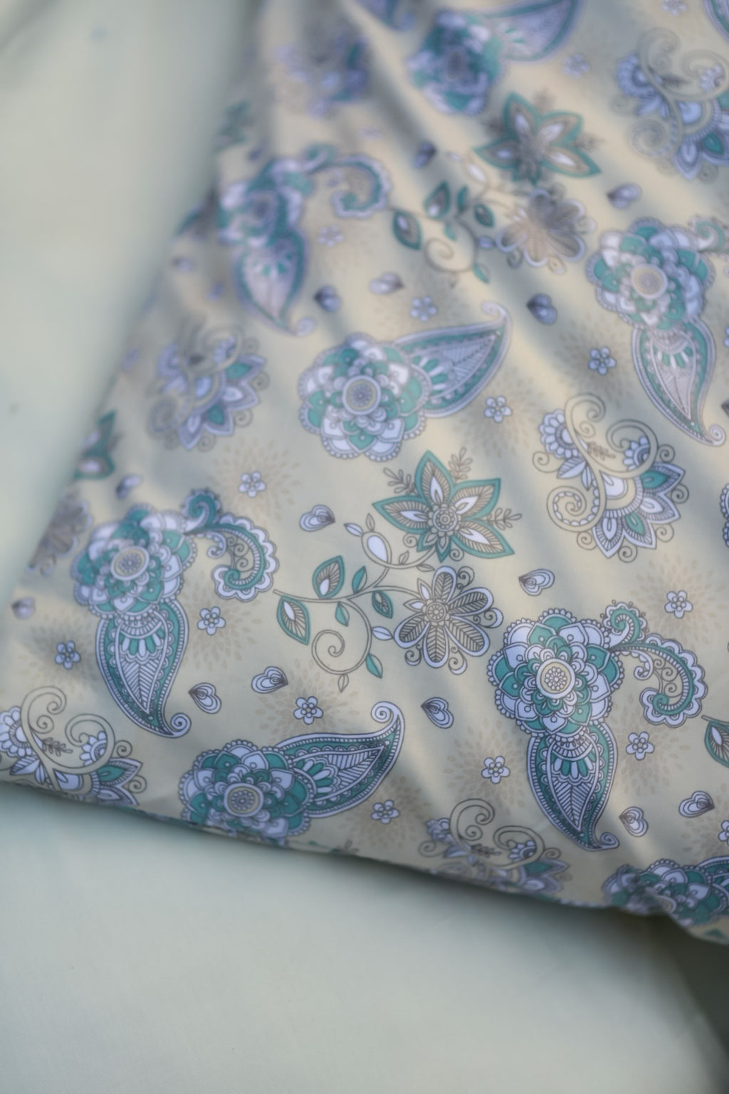 Lemon paisley