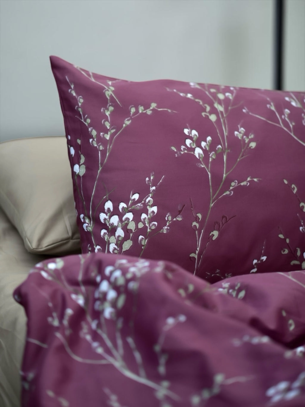 Willow bloom - 7 piece Comforter set