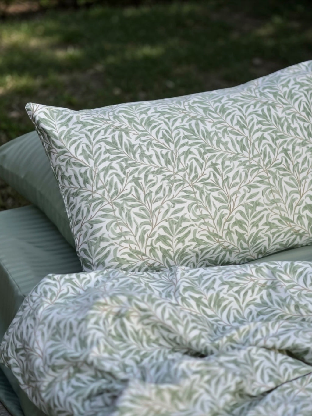 Willow bough - 7 Piece Duvet Cover Set